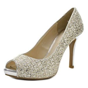 Audrey Brooke Quillan platform pump size 10